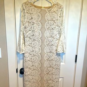 Crème Lace Women’s Dress! (Good Condition)